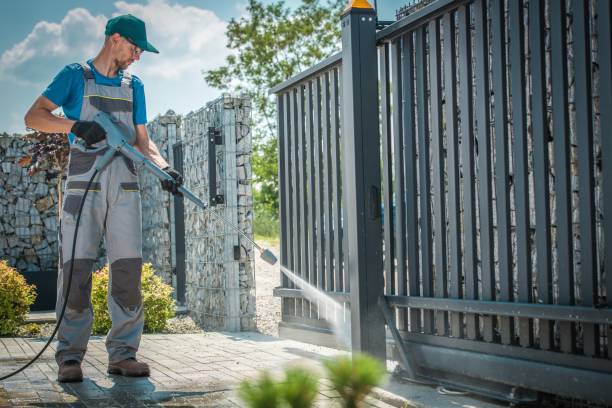 Best Pool Deck Cleaning in Edgecliff Village, TX